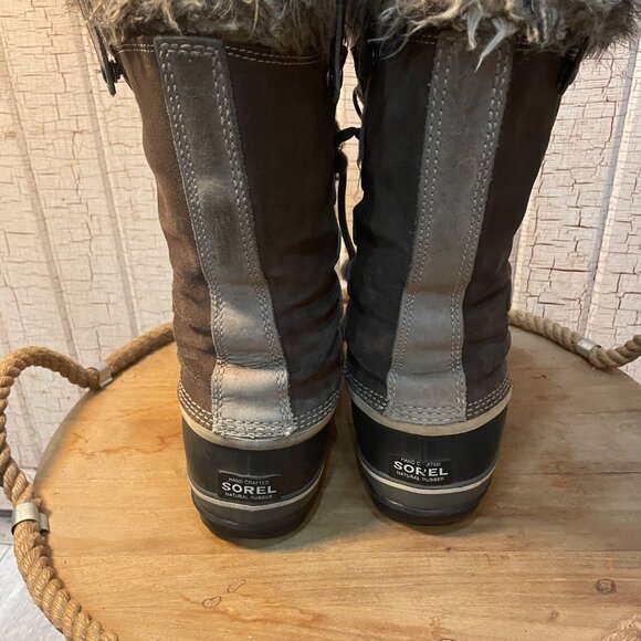 Sorel  Winter Joan of Arctic women's waterproof boots in the Quarry/Black US 9 - Picture 3 of 5
